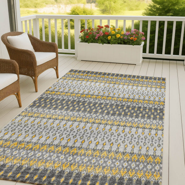 Dalyn Brisbane BR1 Pewter Rug outdoor lifestyle image