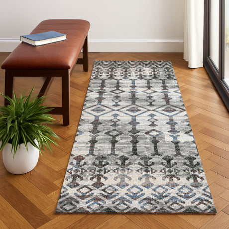 Dalyn Brisbane BR8 Silver Rug shown in a room