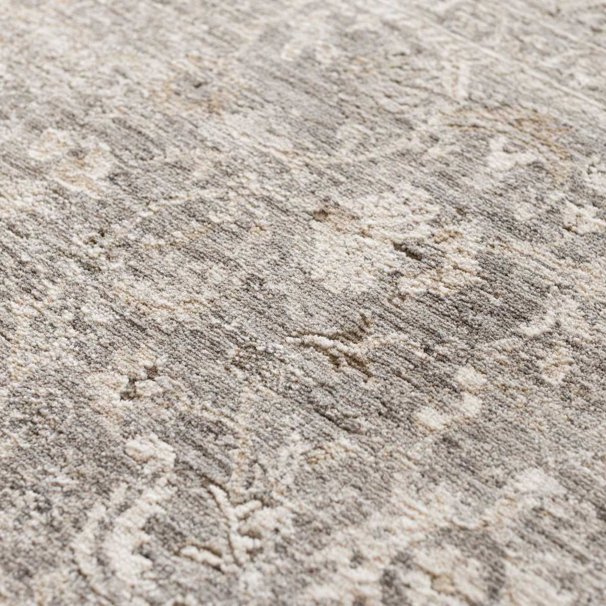 Dalyn Cyprus CY9 Machine Made Traditional Gray Rug