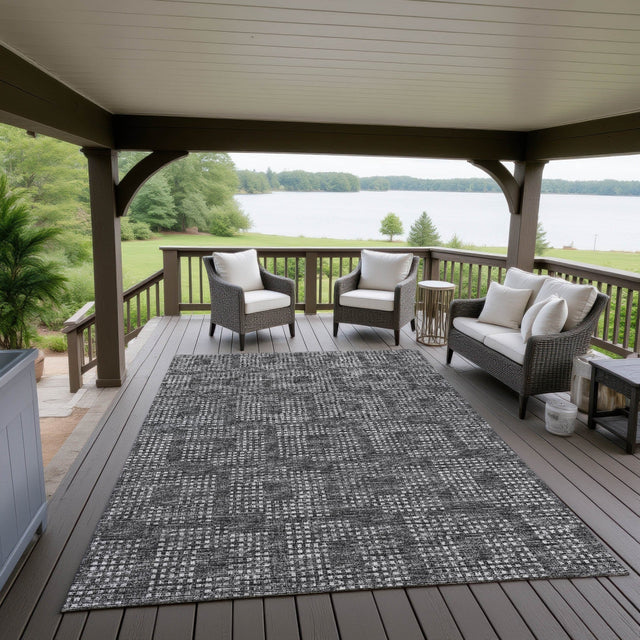 Dalyn Delano DA1 Midnight Rug outdoor lifestyle image