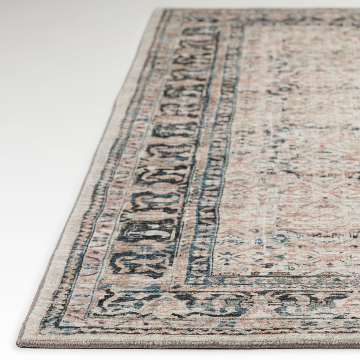 Dalyn Jericho JC10 Taupe Rug finished edge detail