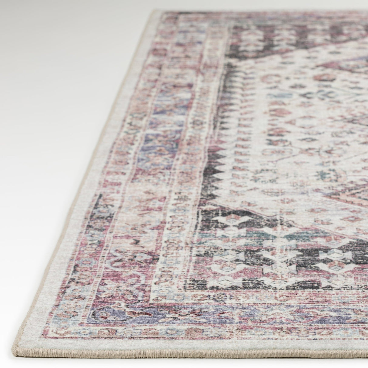 Dalyn Jericho JC9 Pearl Rug finished edge detail