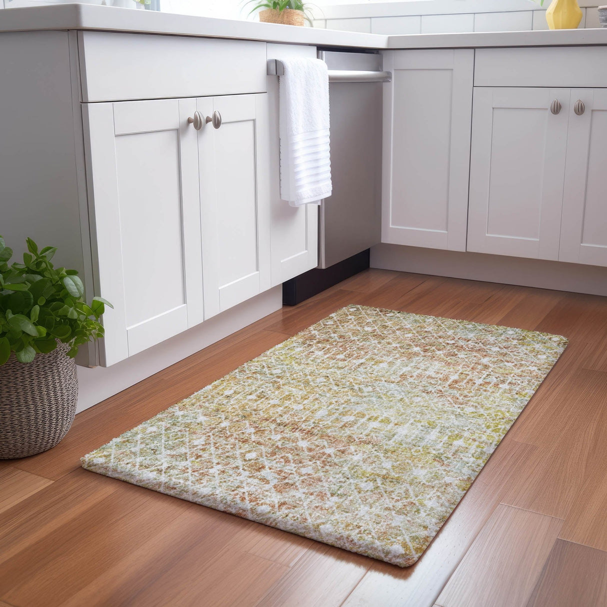 Dalyn Lorenzo LN7 Peach Rug shown in a room