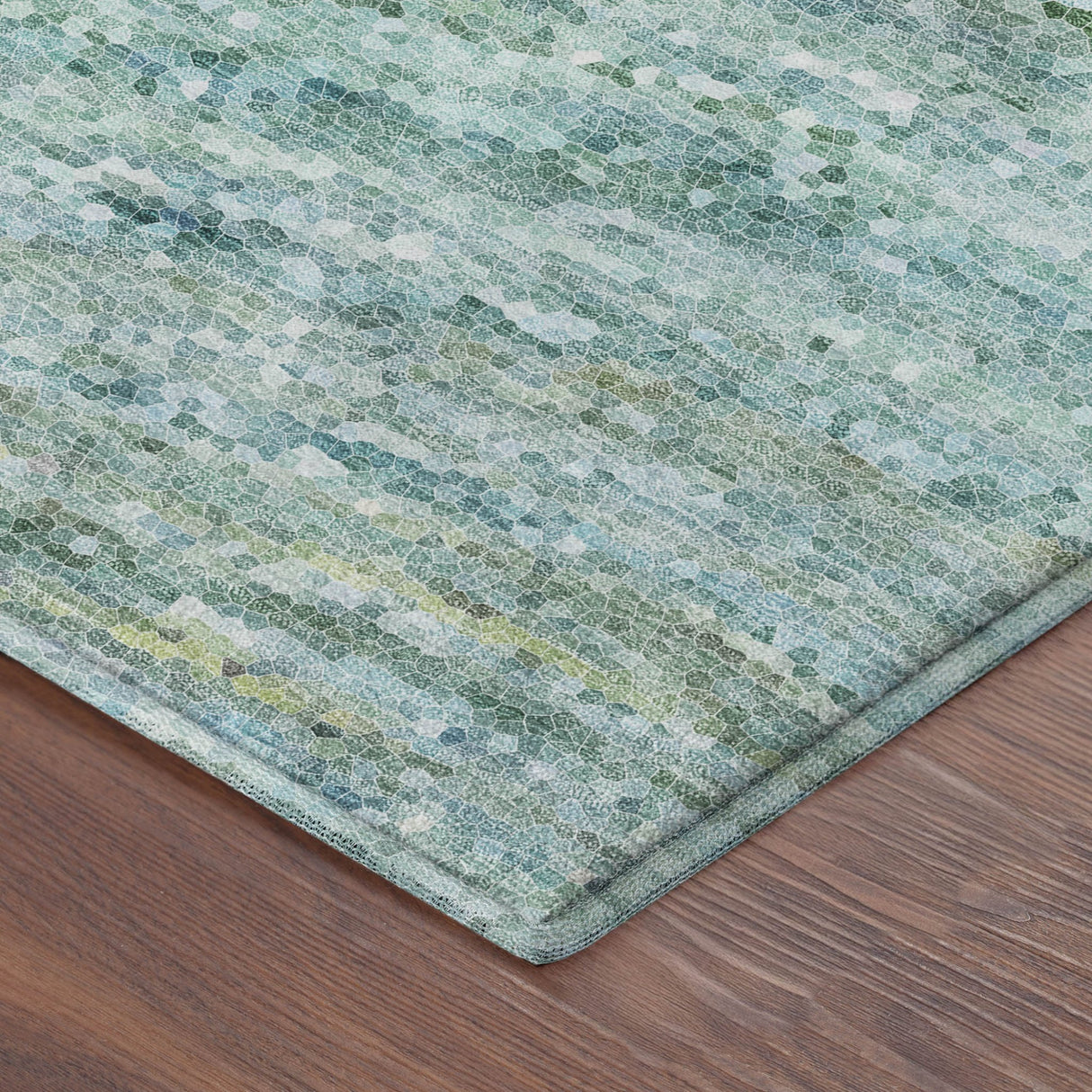 Dalyn Lumara LM3 Teal Rug corner detail