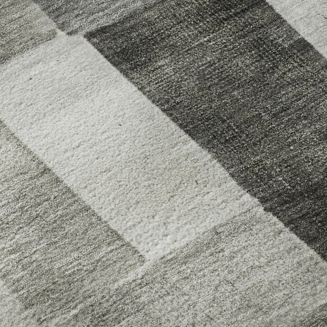 Dalyn Neo NO15 Pewter Rug color swatch