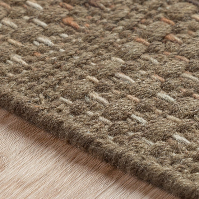Dalyn Nepal Nl100 Mocha Rug.