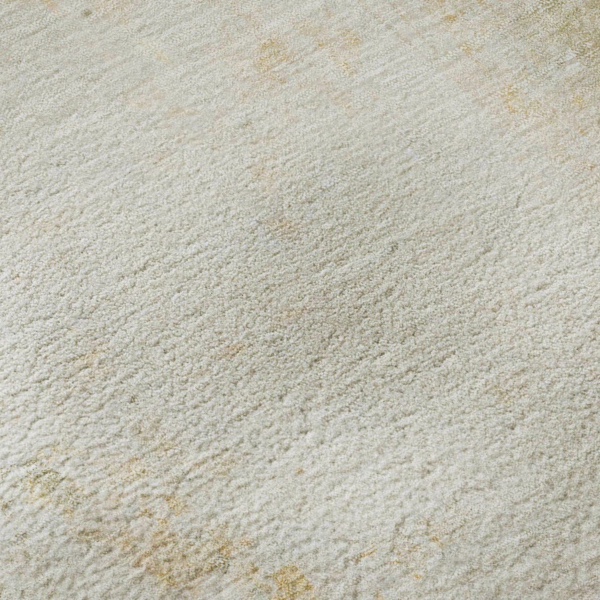 Dalyn Ravenna RN1 Linen Rug color swatch