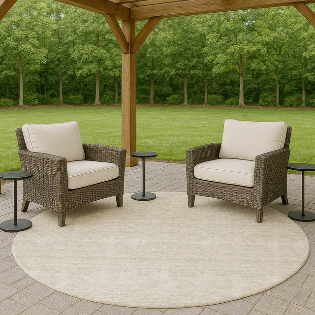 Dalyn Soft Essentials SE1 Ivory Rug outdoor lifestyle image