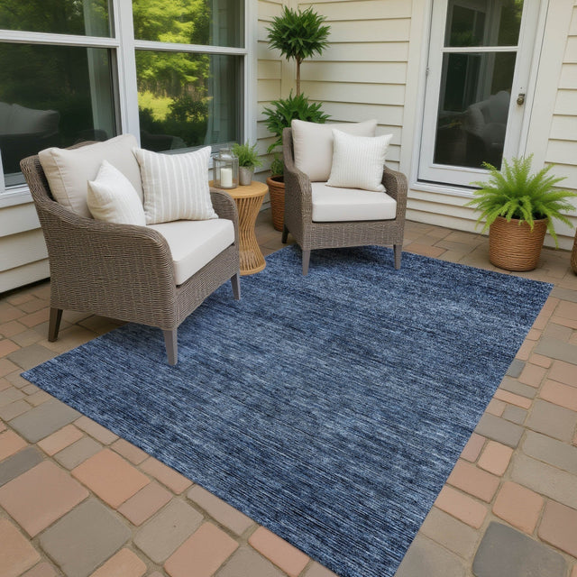 Dalyn Soft Essentials SE1 Navy Rug outdoor lifestyle image