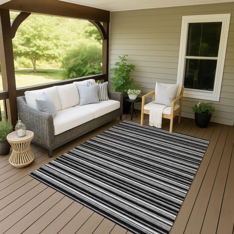 Dalyn Soft Essentials SE2 Black Rug outdoor lifestyle image