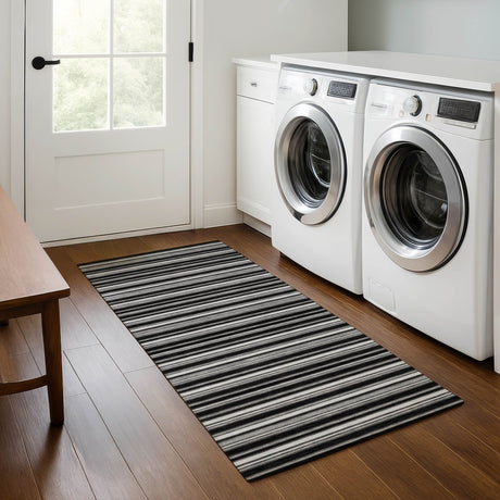 Dalyn Soft Essentials SE2 Transitional Machine Made Black Rug