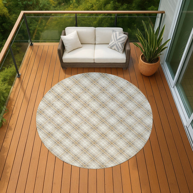 Dalyn Soft Essentials SE3 Ivory Rug outdoor lifestyle image