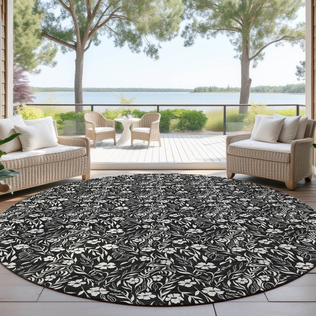 Dalyn Soft Essentials SE4 Black Rug outdoor lifestyle image