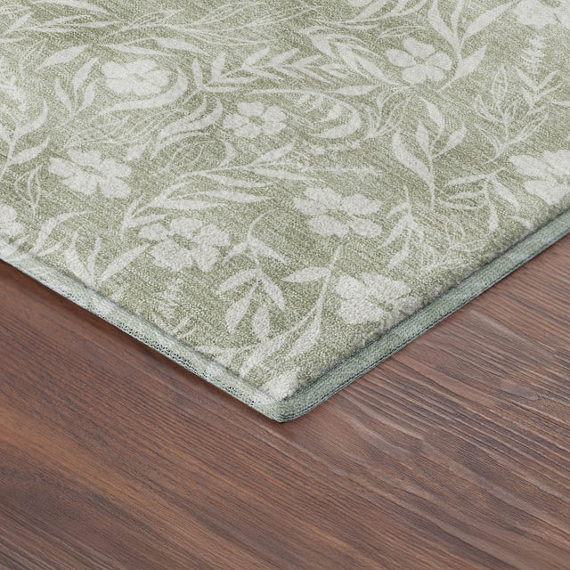 Dalyn Soft Essentials SE4 Celery Rug corner detail
