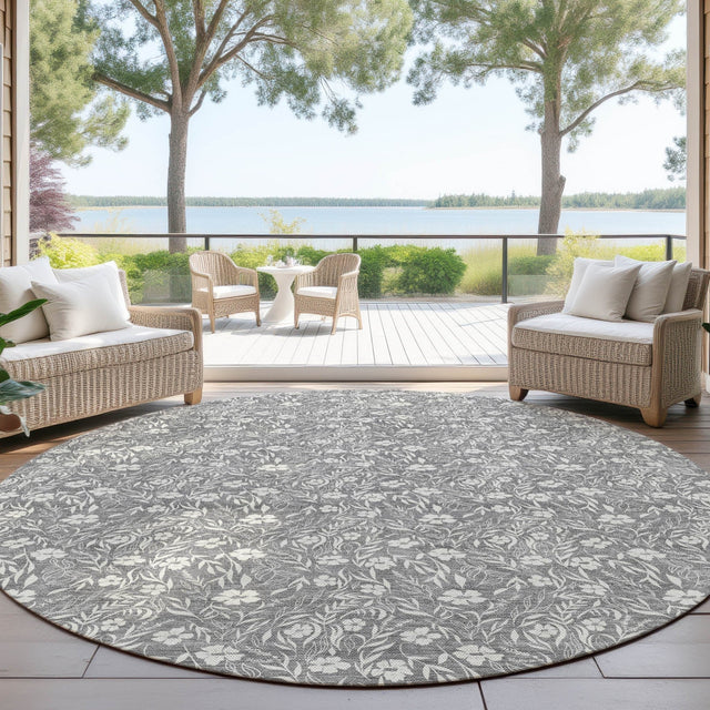 Dalyn Soft Essentials SE4 Gray Rug outdoor lifestyle image