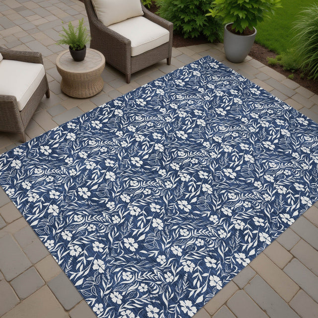 Dalyn Soft Essentials SE4 Navy Rug outdoor lifestyle image
