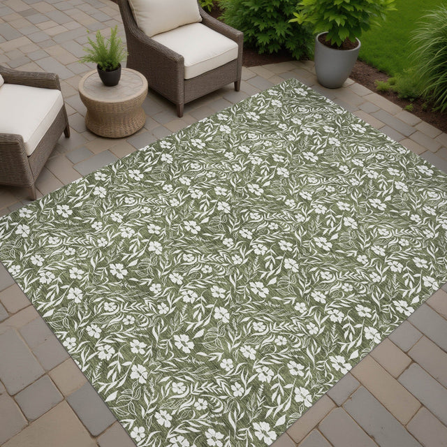 Dalyn Soft Essentials SE4 Olive Rug outdoor lifestyle image