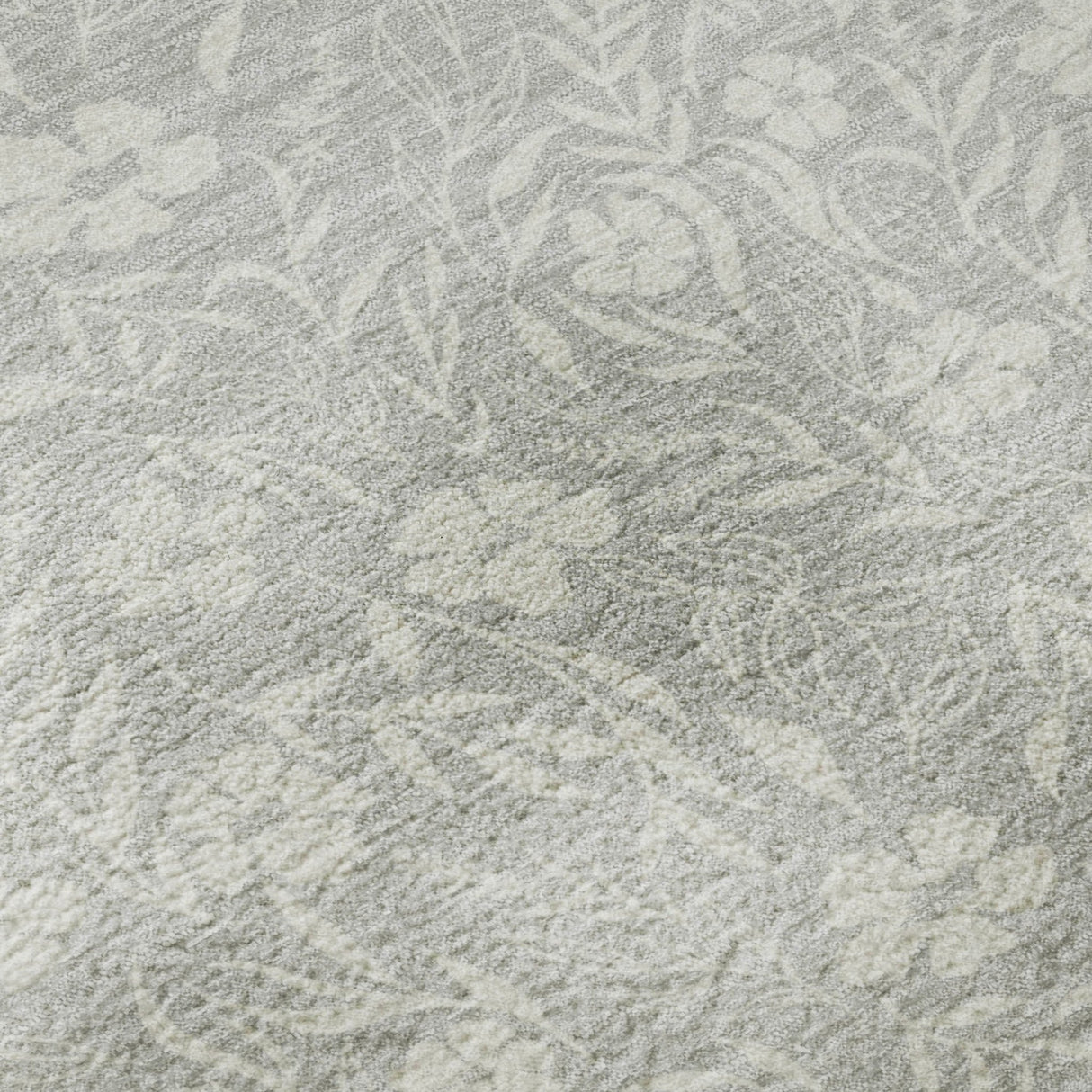 Dalyn Soft Essentials SE4 Silver Rug color swatch