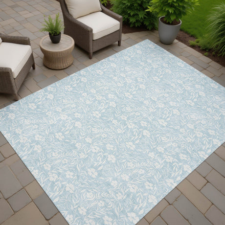 Dalyn Soft Essentials SE4 Sky Rug outdoor lifestyle image