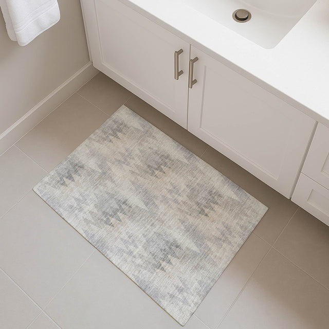 Dalyn Soft Essentials SE5 Silver Rug shown in a room