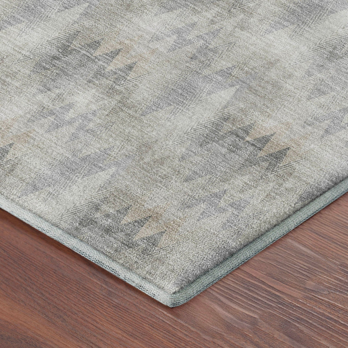 Dalyn Soft Essentials SE5 Silver Rug corner detail
