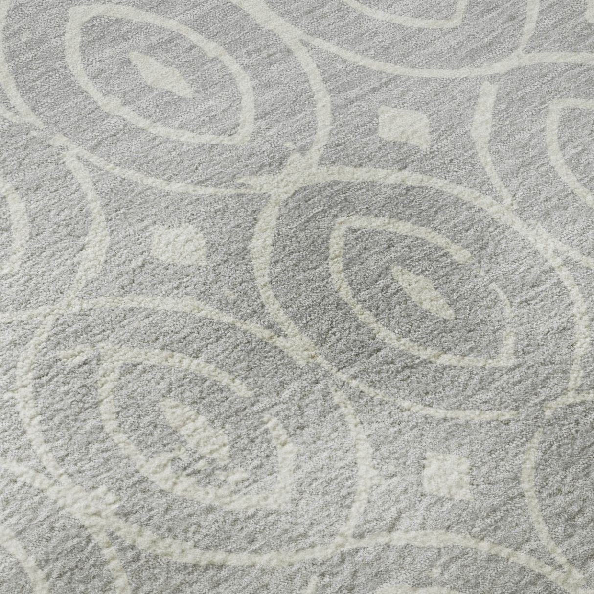Dalyn The Reserve TR12 Silver Rug color swatch