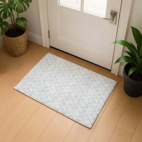 Dalyn The Reserve TR15 Silver Rug shown in a room