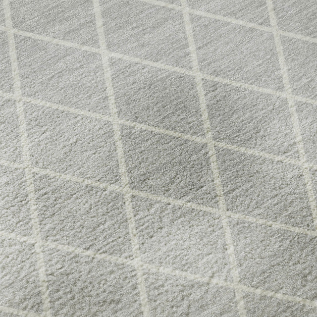 Dalyn The Reserve TR15 Silver Rug color swatch