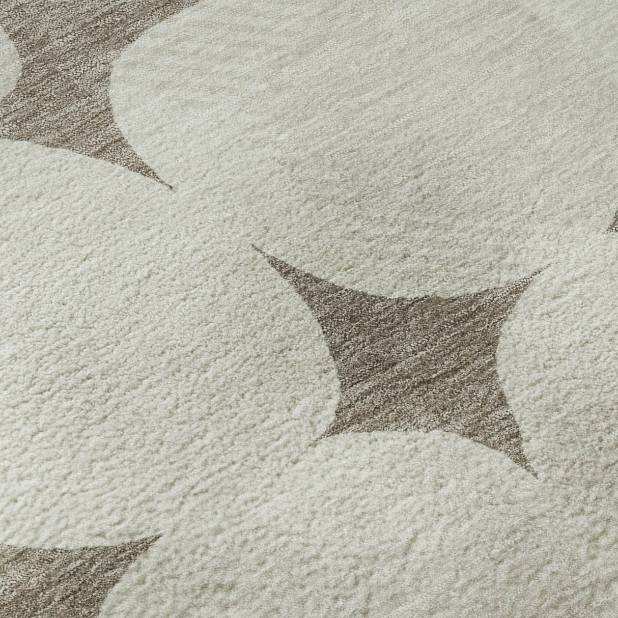 Dalyn The Reserve TR16 Taupe Rug color swatch