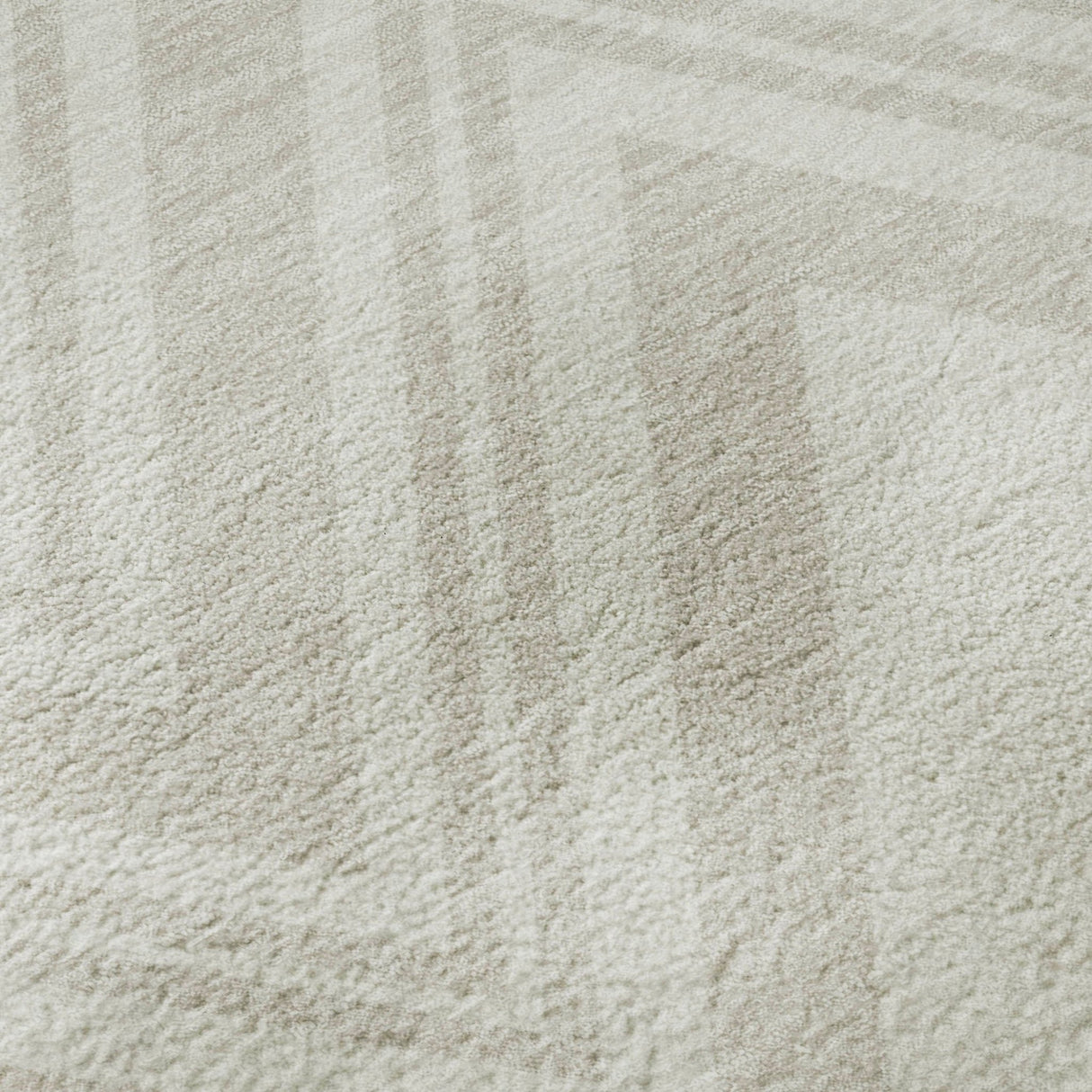 Dalyn The Reserve TR17 Ivory Rug color swatch