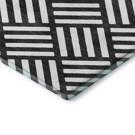 Dalyn The Reserve TR3 Black Rug corner detail