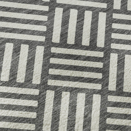 Dalyn The Reserve TR3 Charcoal Rug color swatch
