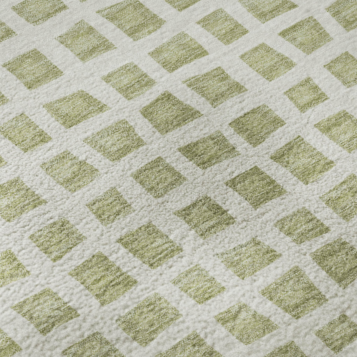 Dalyn The Reserve TR4 Aloe Rug color swatch
