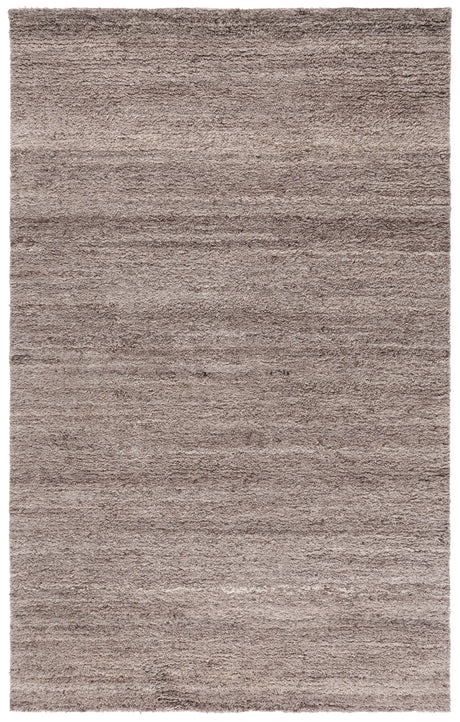 Safavieh Himalaya 4'-0" x 6'-0" Rug in Natural / Light Brown