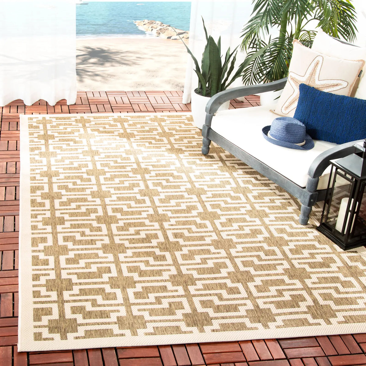 Safavieh Courtyard 4'-0" x 5'-7" Rug in Mocha / Beige
