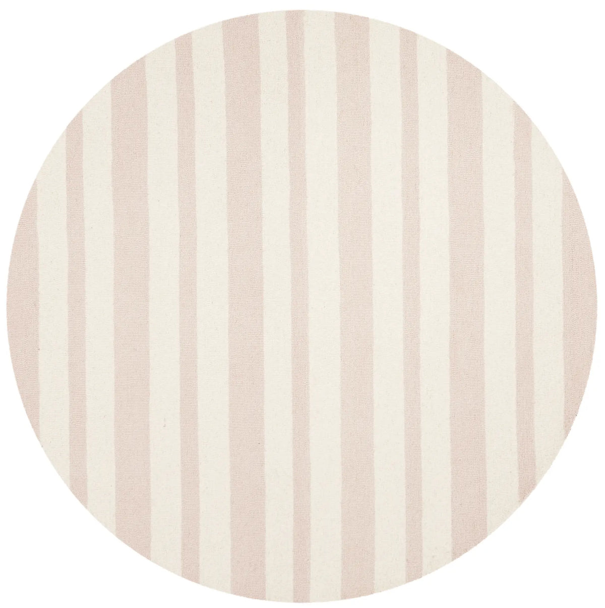 Safavieh Safavieh Kids 5'-0" x 5'-0" Rug in Pink / Ivory