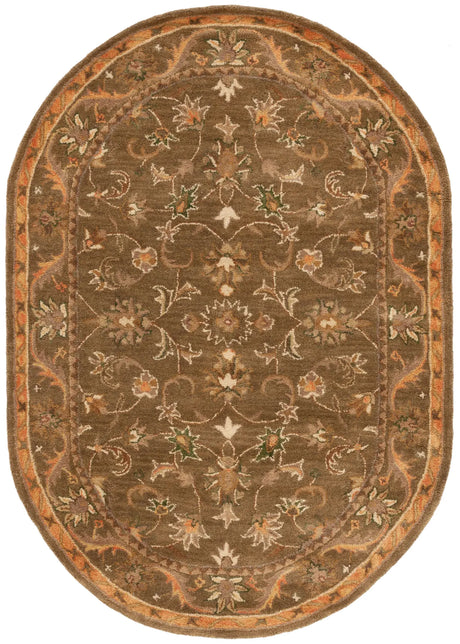 Safavieh Antiquity 4'-6" x 6'-6" Rug in Olive / Gold