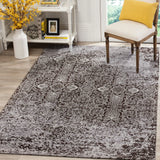 Safavieh Classic Vintage 4'-0" x 6'-0" Rug in Silver / Brown