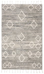Safavieh Casablanca 4'-0" x 6'-0" Rug in Grey / Ivory