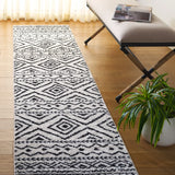 Safavieh Tulum 2'-0" x 11'-0" Rug in Ivory / Black