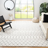 Safavieh Blossom 10'-0" x 14'-0" Rug in Ivory / Grey
