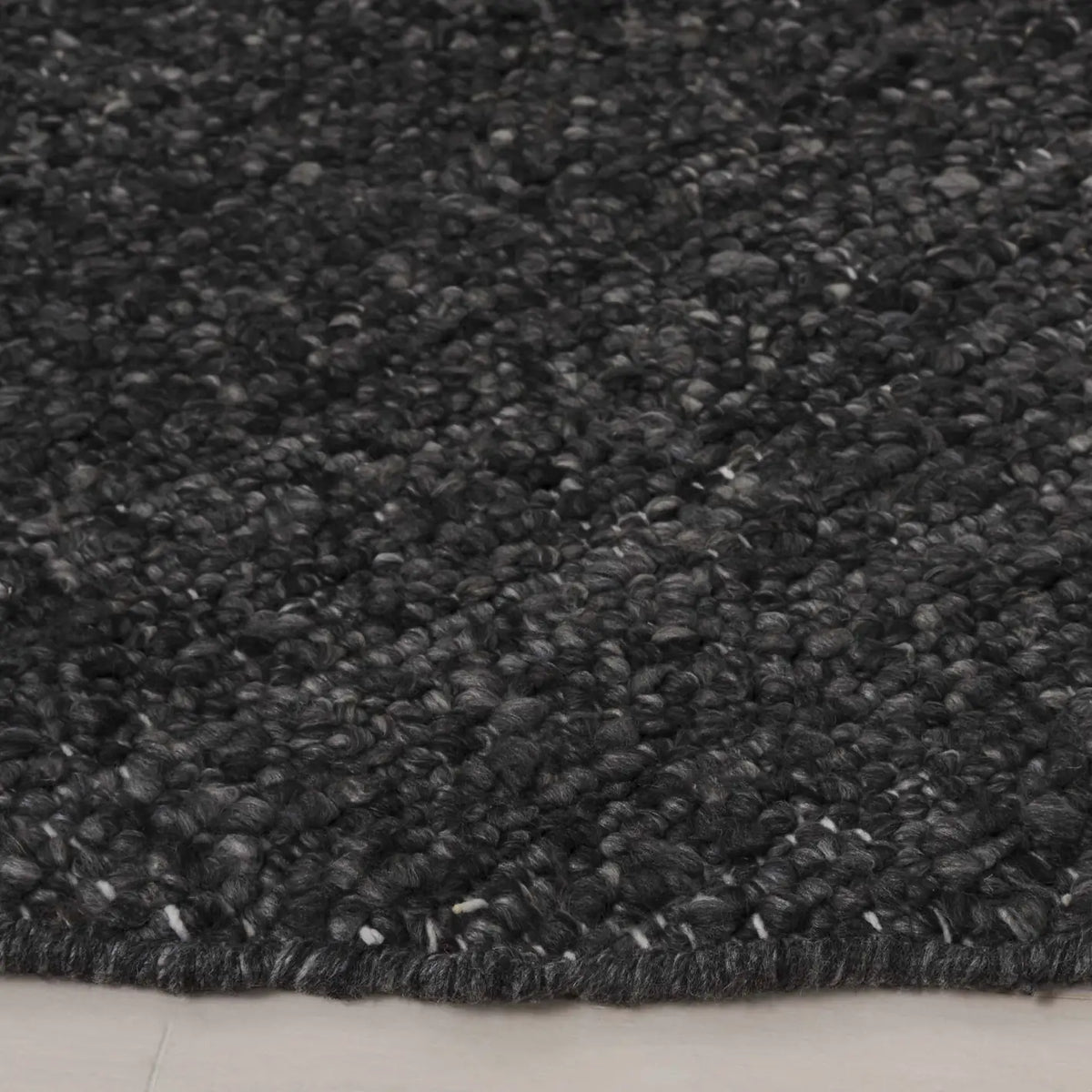 Safavieh Renewal 6'-0" x 6'-0" Rug in Charcoal