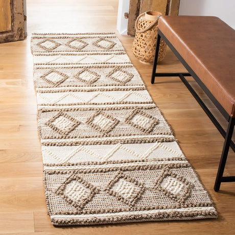 Safavieh Natural Fiber 2'-6" x 10'-0" Rug in Taupe / Ivory