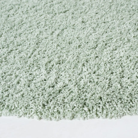 Safavieh Sgl-Laguna Shag 5'-3" x 5'-3" Rug in Light Sage
