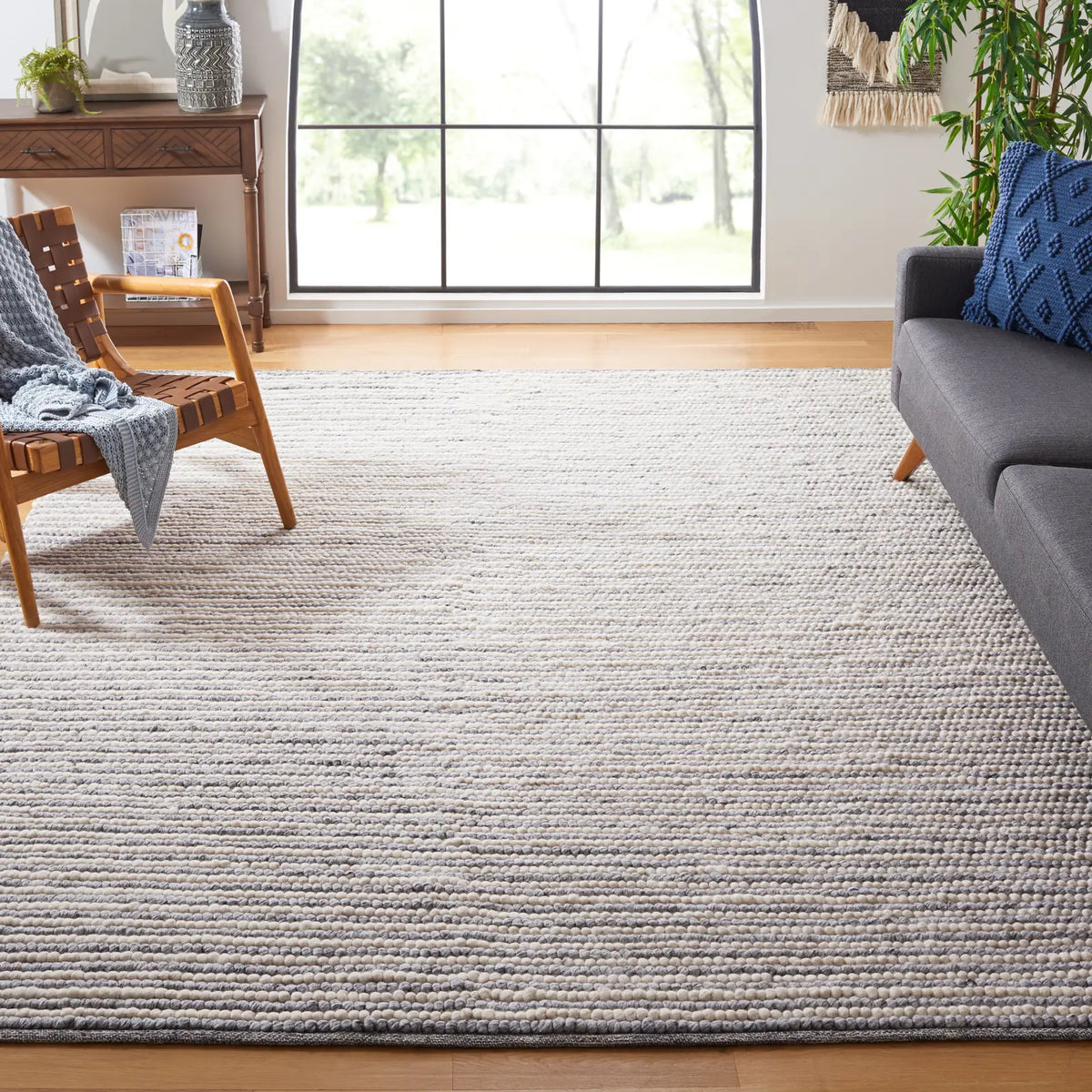 Safavieh Natura 10'-0" x 14'-0" Rug in Ivory / Grey