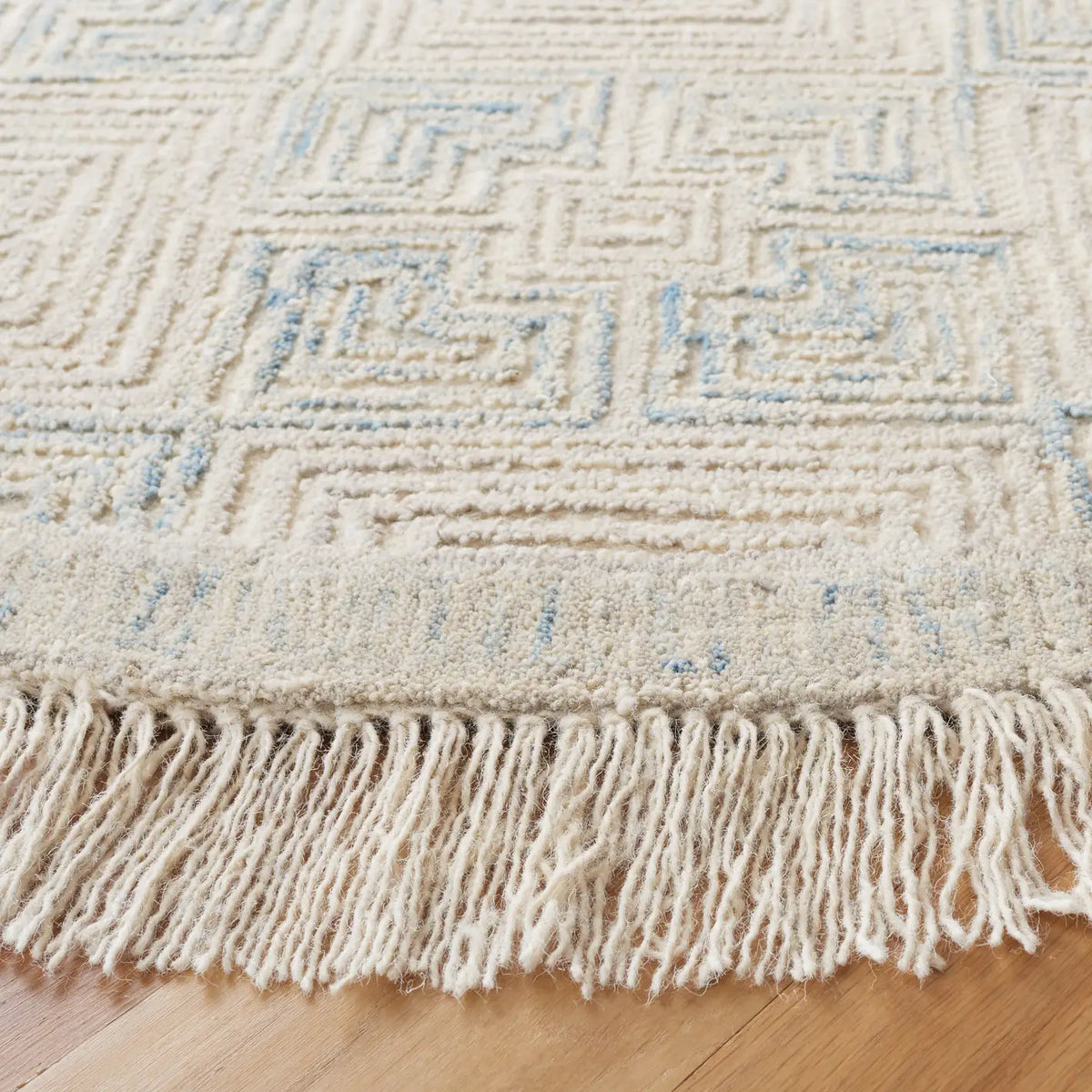 Safavieh Ikat 6'-0" x 6'-0" Rug in Ivory / Grey