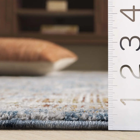Safavieh Heirloom 700 4'-0" x 6'-0" Rug in Grey / Blue Rust