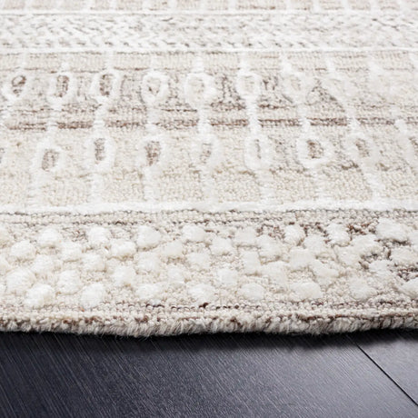 Safavieh Glamour 6'-0" x 6'-0" Rug in Natural / Ivory