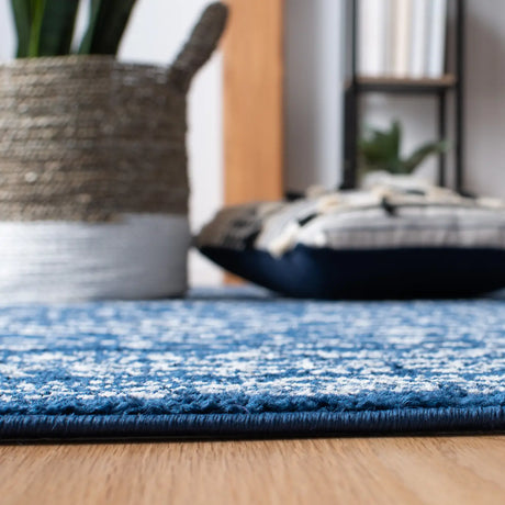 Safavieh Tulum 4'-0" x 6'-0" Rug in Navy / Ivory
