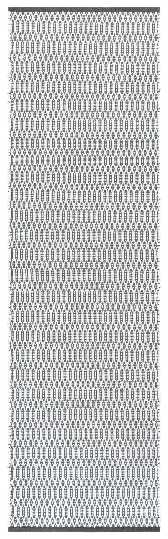 Safavieh Montauk 2'-3" x 8'-0" Rug in Ivory / Dark Green